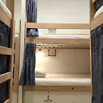 Hostel Gravitas Σπλιτ