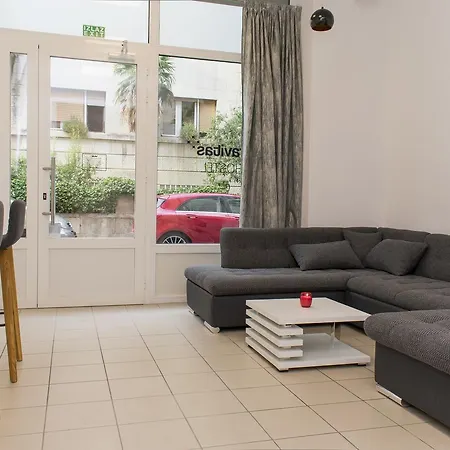 Gravitas Hostel Split