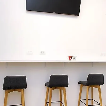 호스텔 Gravitas *